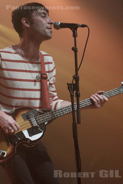 BLACK LIPS - 2010-05-26 - PARIS - La Machine (du Moulin Rouge) - Jared Swilley